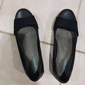 Womens Flats - casual or dress-up